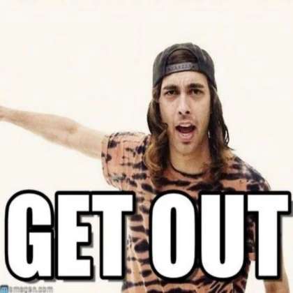 Mexican emo saying Get Out Pierce The Veil PTV