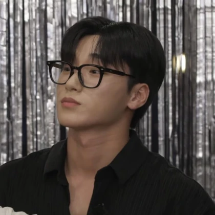 ateez san with glasses