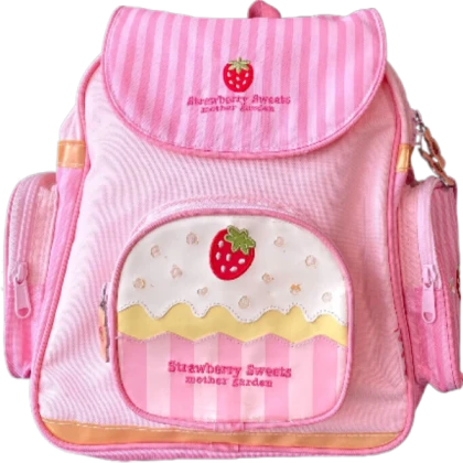 ♡ strawberry cake backpack