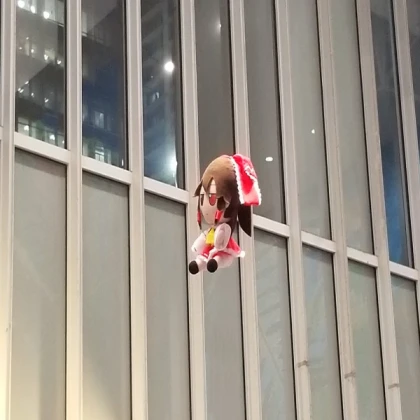 Reimu floating in mid-air | Touhou